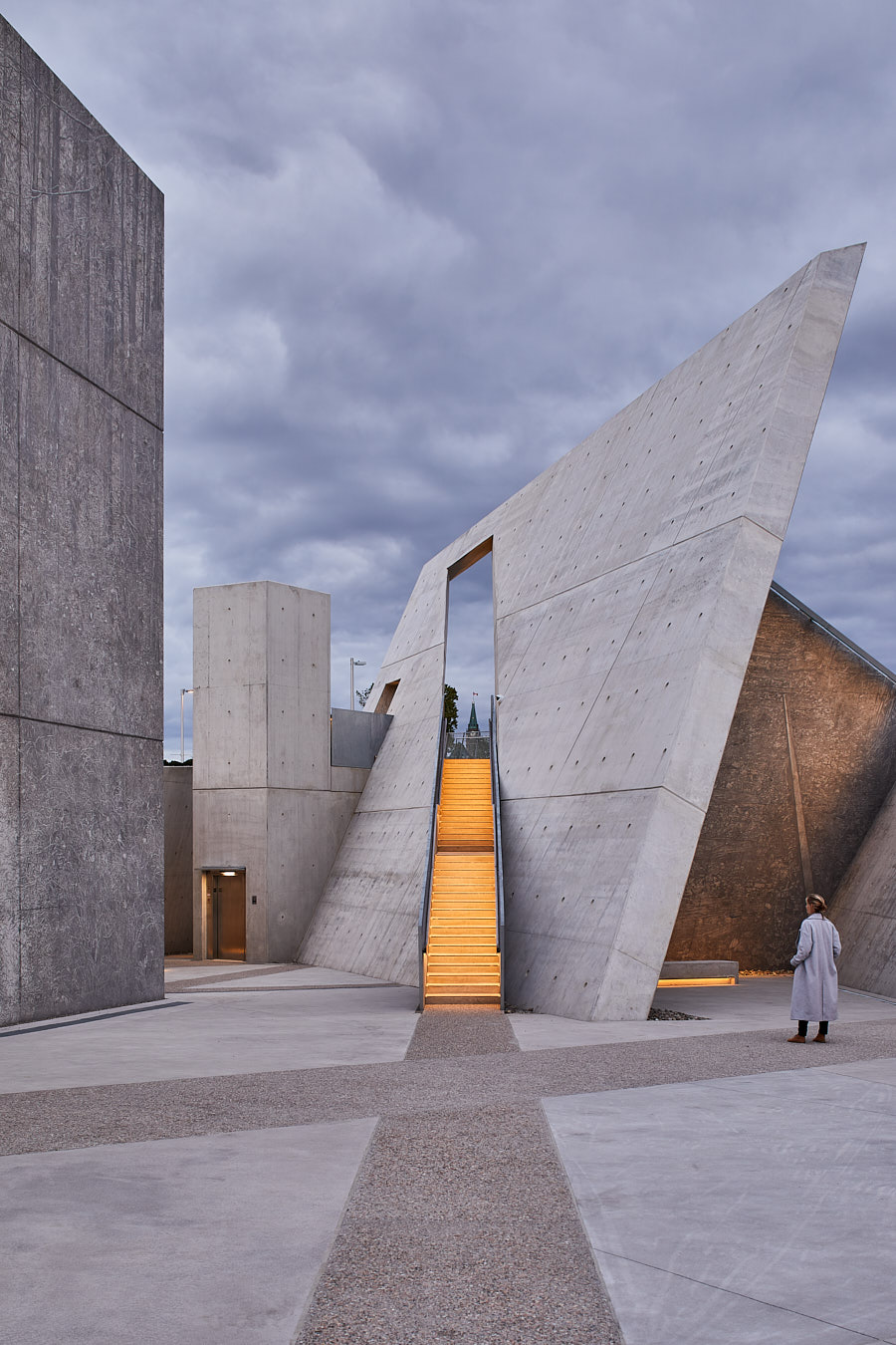 2023_ON_Holocaust_Monument.jpg