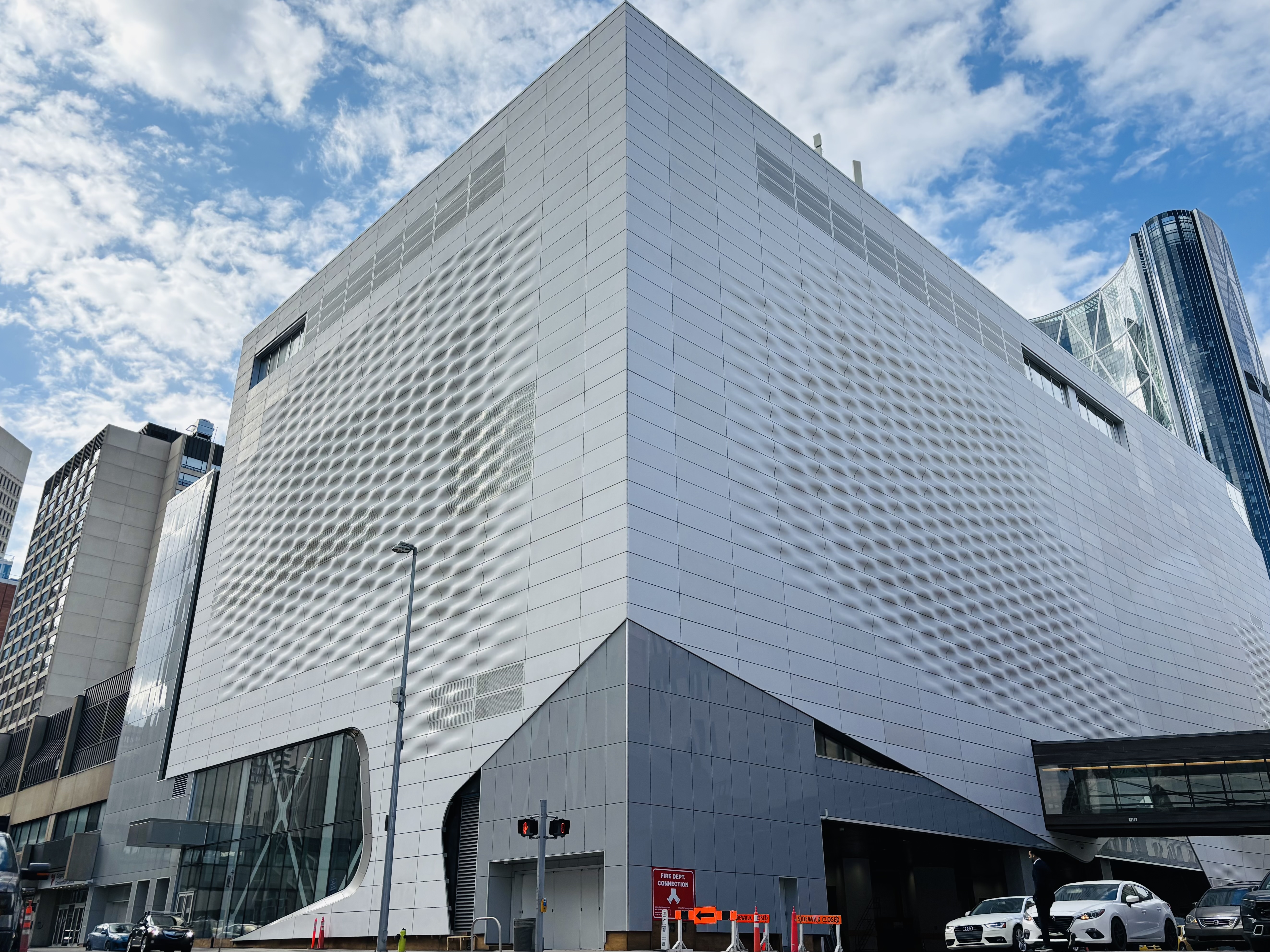 GlenbowMuseum.jpg